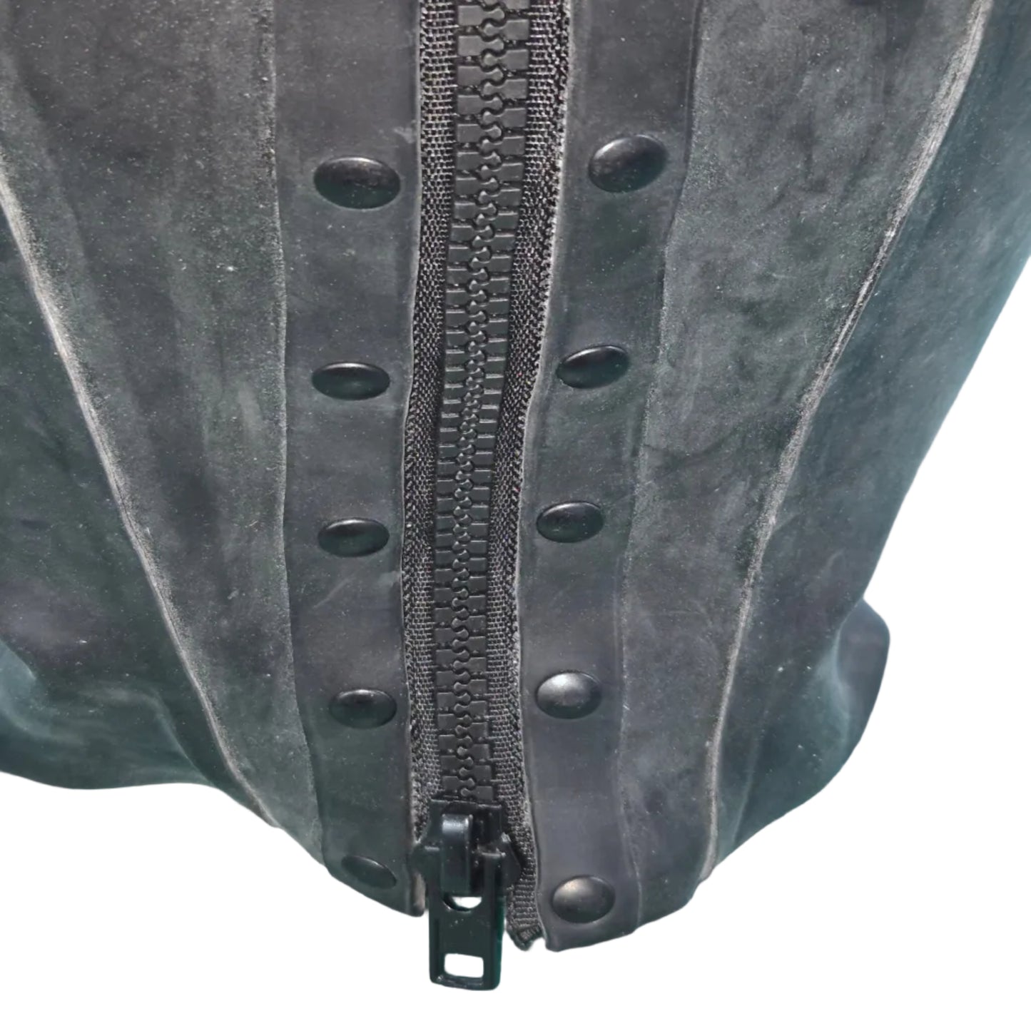 Strengthened Zipper riveted